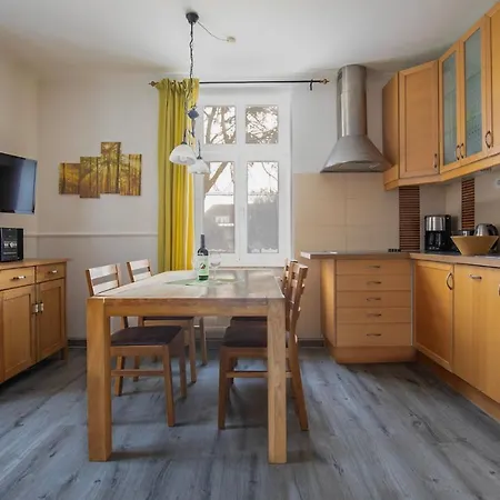 Ferienwohnung Bernstein - Sanssouci
