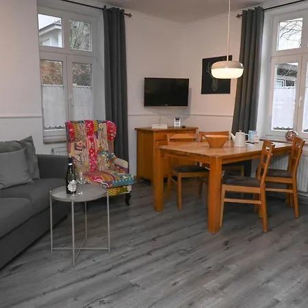 Ferienwohnung Bernstein - Sanssouci Binz